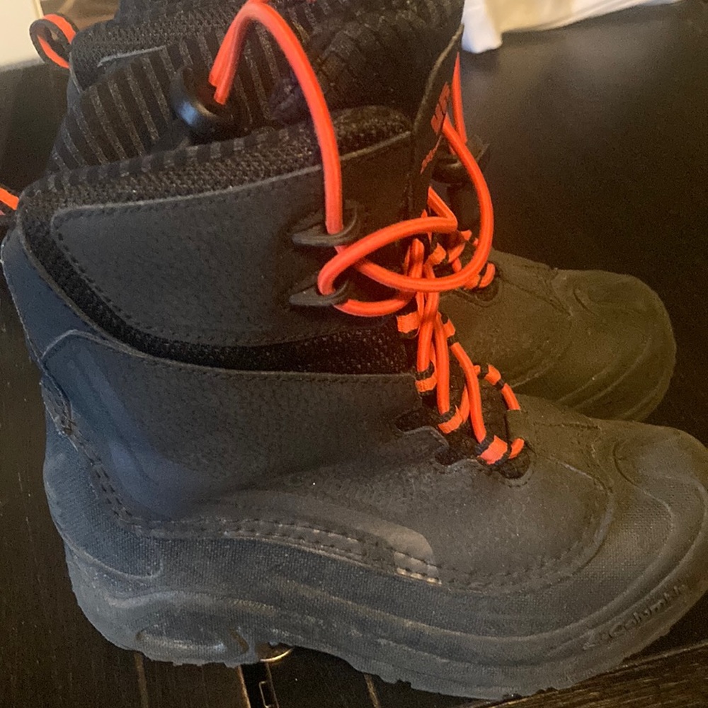 Columbia Children’s Boots size 2